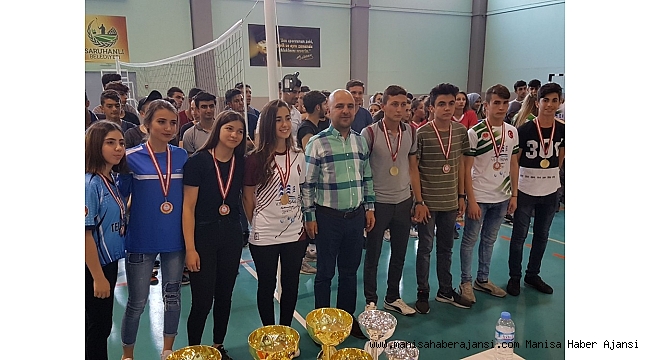 Saruhanlı'da 19 Mayıs spor müsabakaları