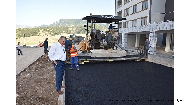 Yunusemre'de bağlantı yollarında asfaltlama çalışmaları başladı