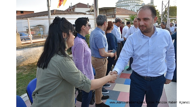 AK Partili Baybatur: &quot;Eğitimde yaptığımız yatırımlarla çağı yakaladık&quot;