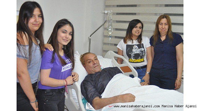 Atatürk&#039;e benzeyen Sanatçı Göksal Kaya ameliyat oldu