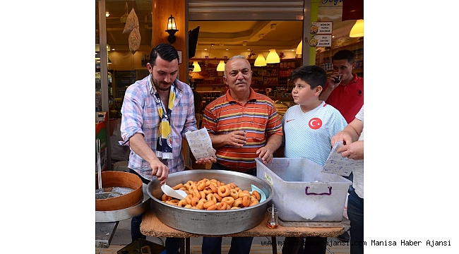 Aziz Yıldırım seçimi kaybetti, Turgutlulu peynirci lokma döktürdü