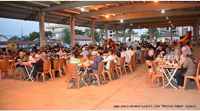 Başkan Çerçi Muradiyeliler ile iftarda buluştu