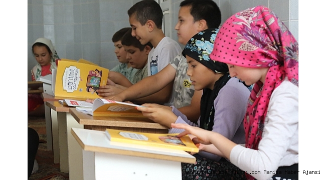 Camiler çocuk sesleriyle şenlendi