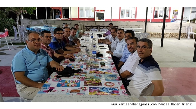 Kırkağaç Eğitim Bir-Sen&#039;den &#039;Vefa&#039; iftarı