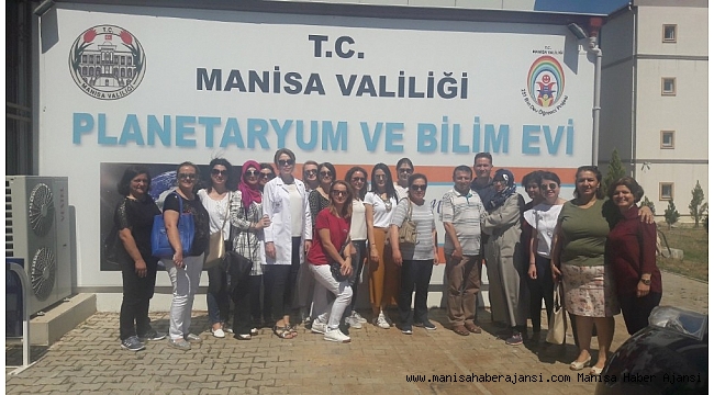 Öğretmenler bilimin izinde