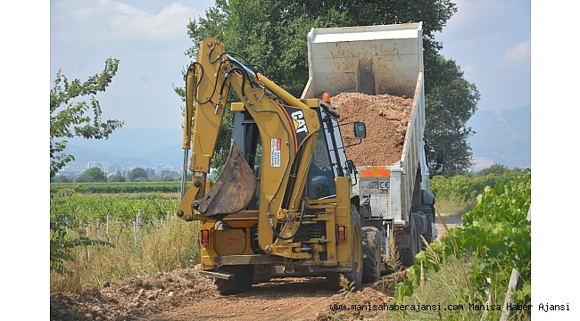 Şehzadeler'in ova yollarında çalışmalar tüm hızıyla sürüyor