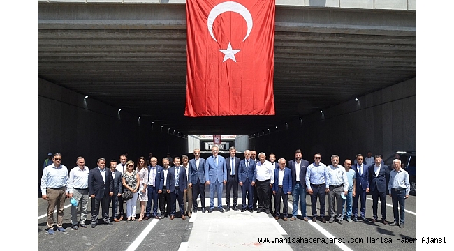 Turgutlu Köprülü Kavşak Projesi&#039;nin ilk etabı açıldı