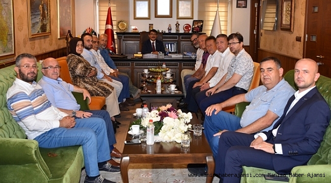 Başkan Çelik personeliyle bayramlaştı