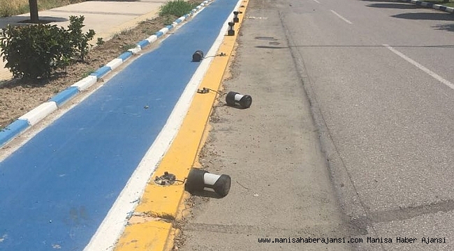 Kamu Malına Zarar Veriyorlar