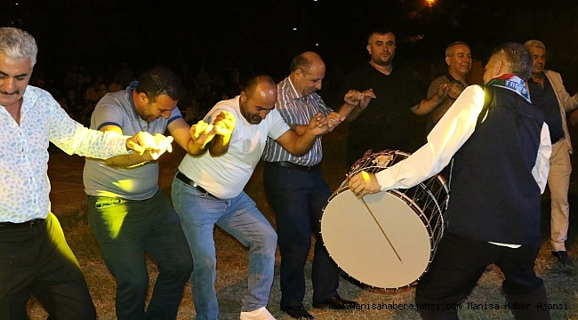 Akhisar Kültür Buluşması’nın ilk gecesinde Erzurumlular gecesi yaşandı