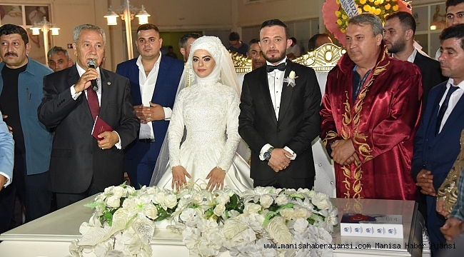 Arınç nikah şahidi oldu