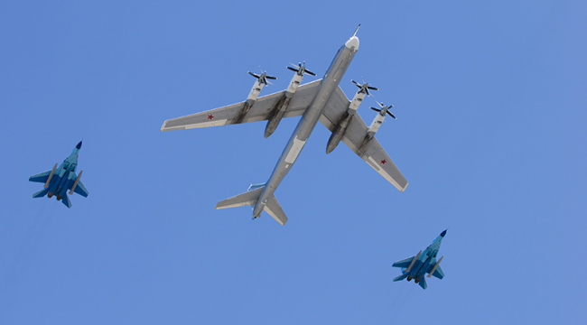 Rus uçaklarına ABD'den önleme