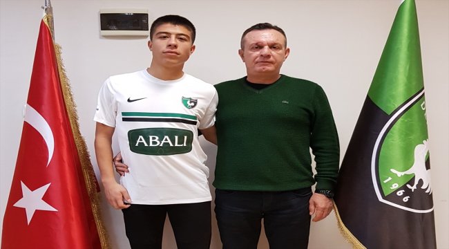 Abalı Denizlispor, Alihan Kalkan&#039;ı A takıma aldı