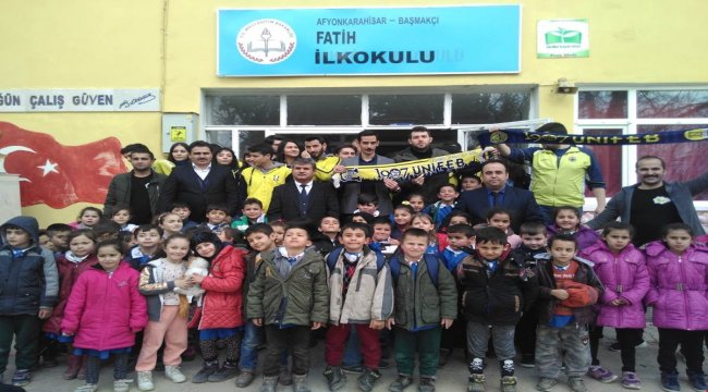 Başmakçı Kaymakamı Soylu&#039;nun okul ziyaretleri