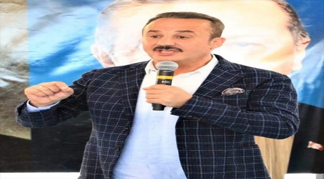 &quot;Onun en büyük projesi çamur atmak&quot;