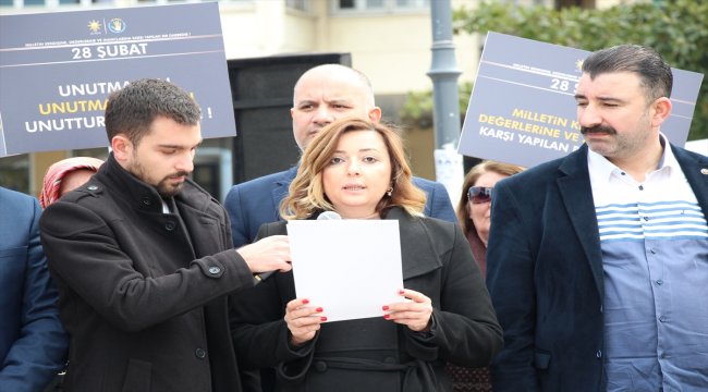 &quot;Postmodern darbenin&quot; 22. yılı izmir