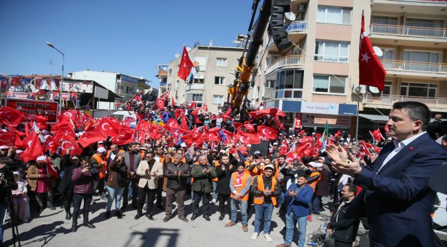 "Bizim derdimiz sizin derdinizle dertlenmek"