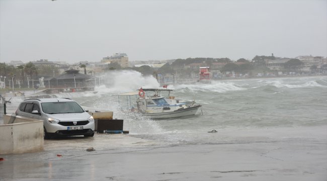 Alaşehir'de MHP İlçe Başkanına ziyaret