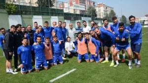 Manisa Büyükşehir Belediyespor’a Baklava Ziyafeti