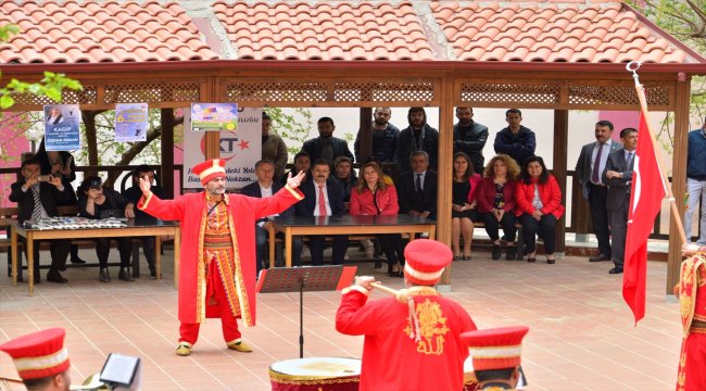 Uşak'ta 12. Uluslararası Öğrenci Buluşması