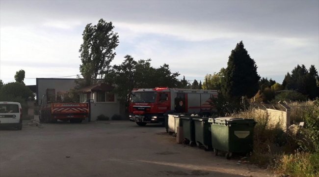 İzmir'de fabrikada yangın