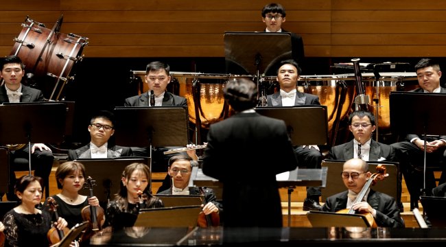 Fazıl Say ve Şanghay Filarmoni Orkestrası&#039;ndan İzmir&#039;de konser