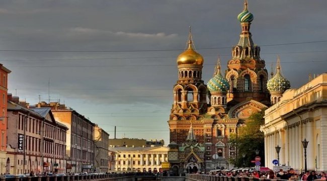 Rusya' da vaka sayısı 100 bin' i geçti