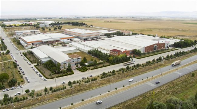 Sılverlıne 100. yılda 100 umut projesi ile darüşşafaka’da eğitim gören 100 çocuğa destek verdi