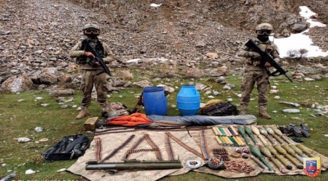 Van'da, mühimmat ele geçirildi