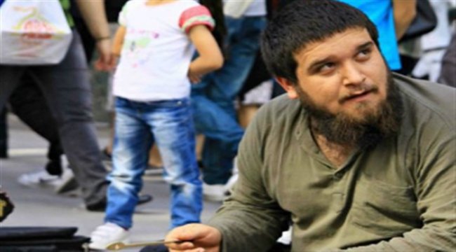 Medeniyetin musikiyle meşki: “Santurnâme” çıktı