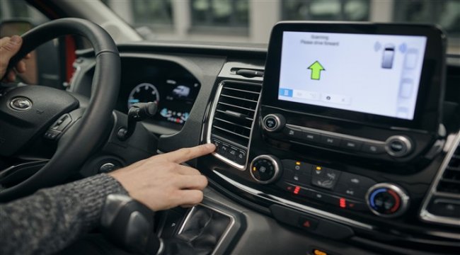 Yeni Ford Transit ile ‘park etmek’ artık çocuk oyuncağı