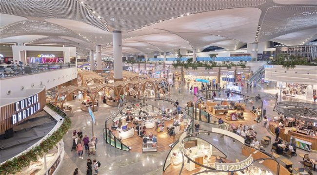 “Dijital Dönüşümde Avrupa’nın En İyisi” ödülünü İstanbul Havalimanı aldı