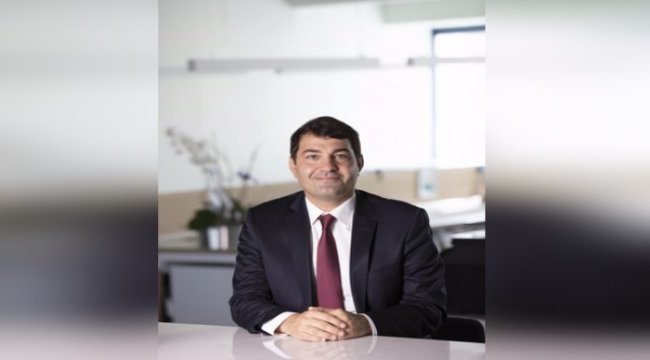 İdis ve Ahbap derneğinden İzmir depreminde zarar görenlere işitme cihazı bağışı