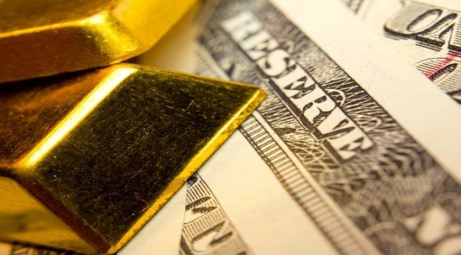 Altın 1800 Dolar/Onsun üzerine geri döndü