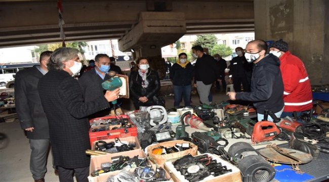 Bornova pazarlarında sıkı önlemler