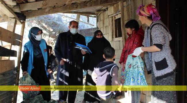 Manisa’nın iyilik hareketi Hakkari’de ihtiyaç sahiplerine ulaştı