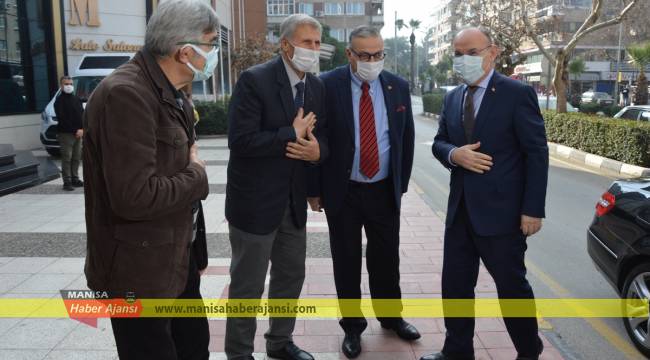 Vali Karadeniz Gazeteciler Cemiyeti&#039;nde