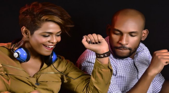 Otomobilde Muud zamanı