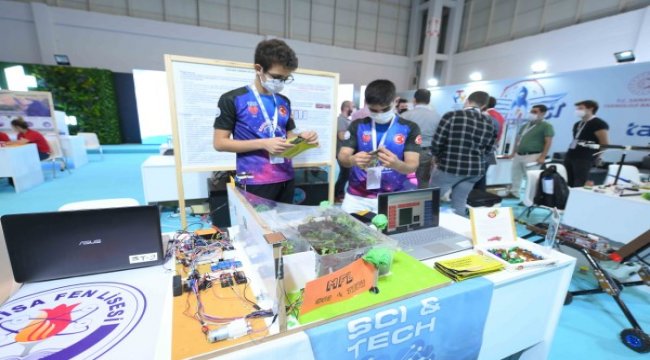 Toprak teknoloji ile buluşuyor, tarımın geleceği TEKNOFEST’te yazılıyor