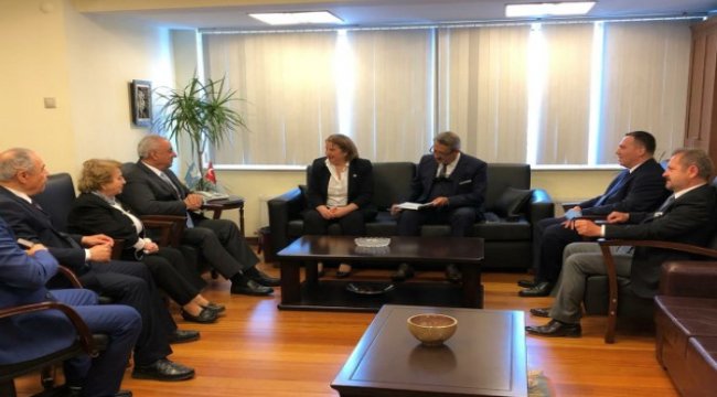 Yaralı, DSP Genel Başkanı Önder Aksakal’ı DSP Genel Merkez binasında ziyaret etti