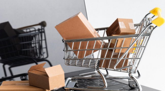 Pandemi online alışverişi yüzde 4 artırdı