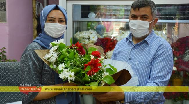 Çiçekçilerde anneler günü sevinci