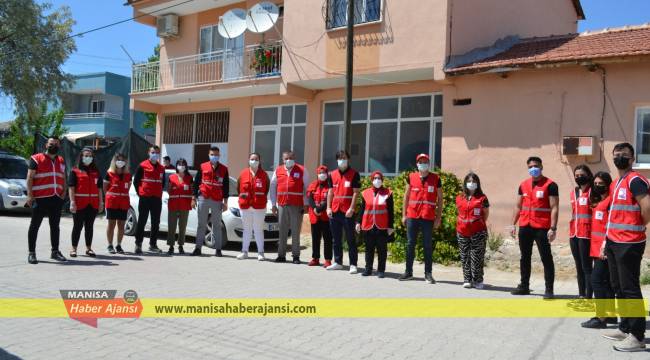 Türk Kızılay Şehzadeler Şubesi çocukları mutlu etti