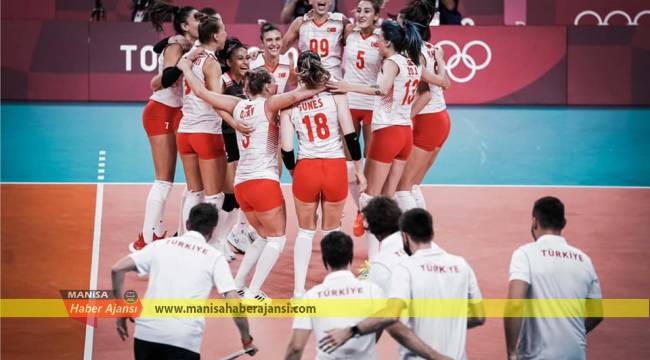 BAYAN A MİLLİ VOLEYBOL TAKIMIMIZ ÇEYREK FİNALDE