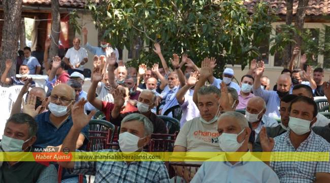 Demirci’de Şeref Bilek yeniden başkan seçildi
