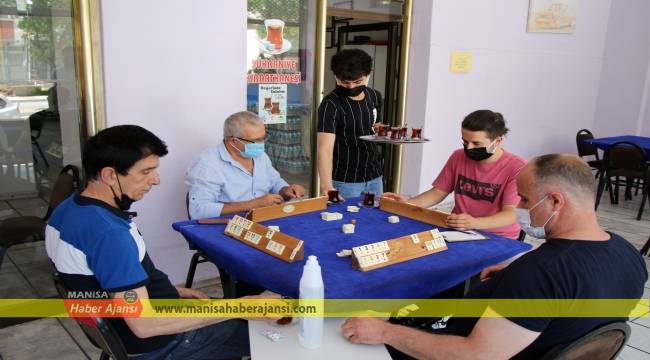 2 DOZ AŞISINI OLMAYAN KAHVEHANEYE ALINMAYACAK