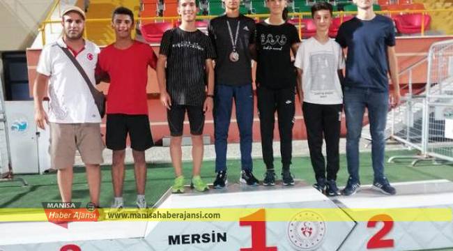 AKHİSARLI MİLLİ ATLET TÜRKİYE İKİNCİSİ OLDU