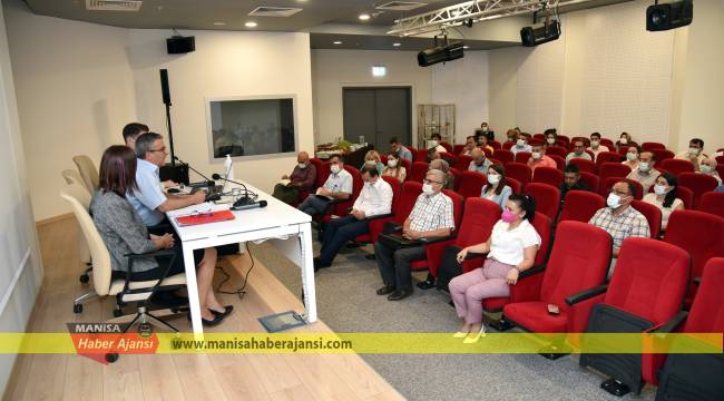 Sağlık Çalışanlarına Disiplin Mevzuatı Eğitimi Verildi