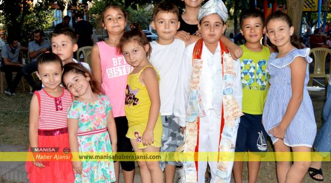 Umut Yaman erkekliğe ilk adımını attı