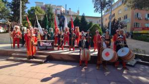 Somalı girişimci iş adamı Mehmet Çavuşoğlu Soma'ya bir mehter takımı kazandırdı